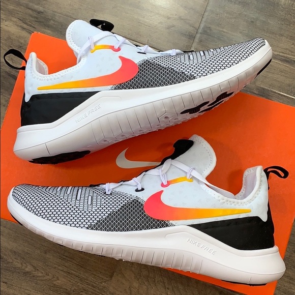 WMNS FREE TR 8 'LASER FUCHSIA' - Picture 4 of 16